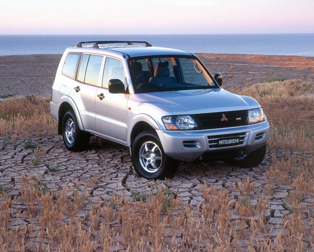 Mitsubishi pajero v31